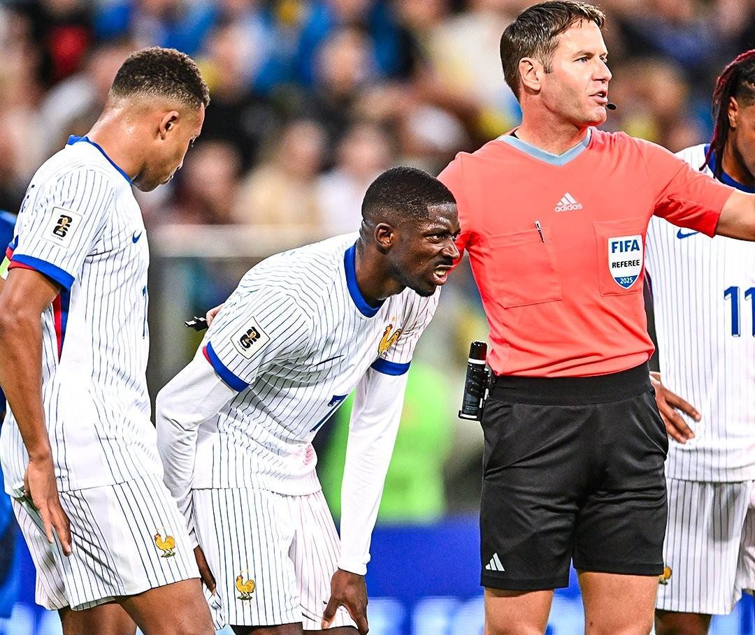 登贝莱真具备参赛条件？德尚：当然了，而且这次伤的另一条腿